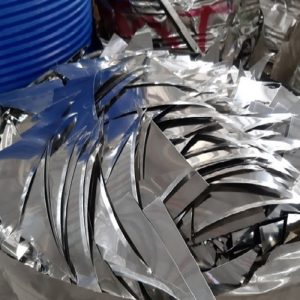 Giá kim loại Inox bao nhiêu 1 kg?